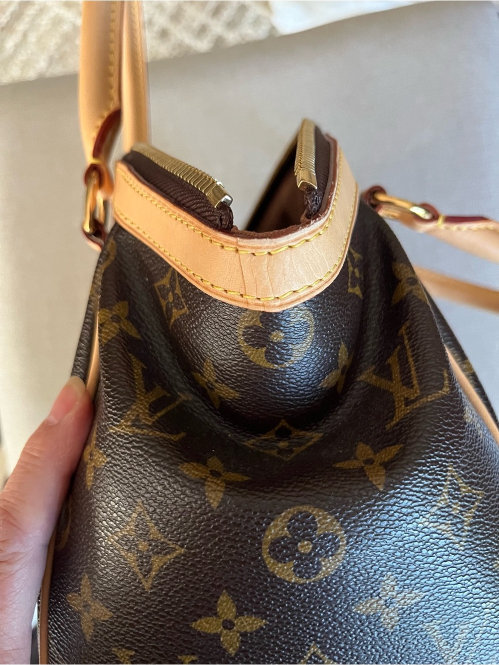 Louis Vuitton Tivoli PM Monogram Canvas Brown & Vachetta Leather Satchel - Picture 4 of 11
